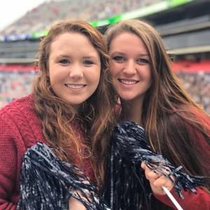 Meet your Posher, Leila